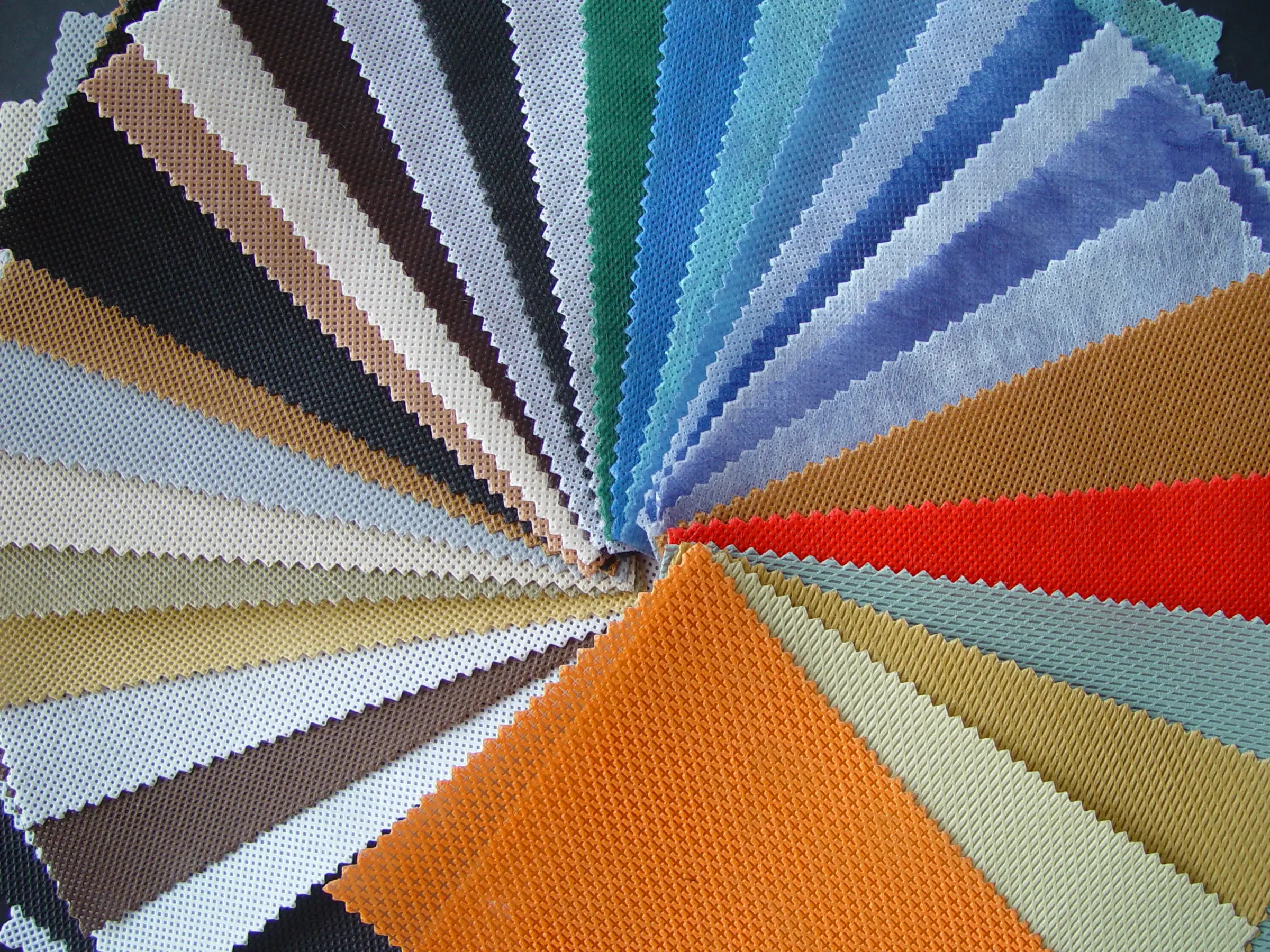 Nonwoven textile